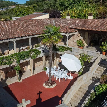 206 * Paredes de Coura