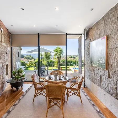 206 * Paredes de Coura