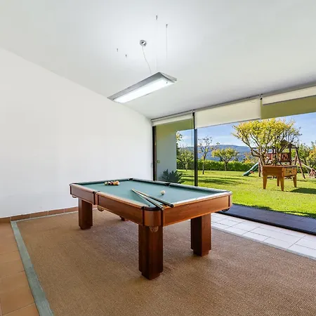 206 * Paredes de Coura