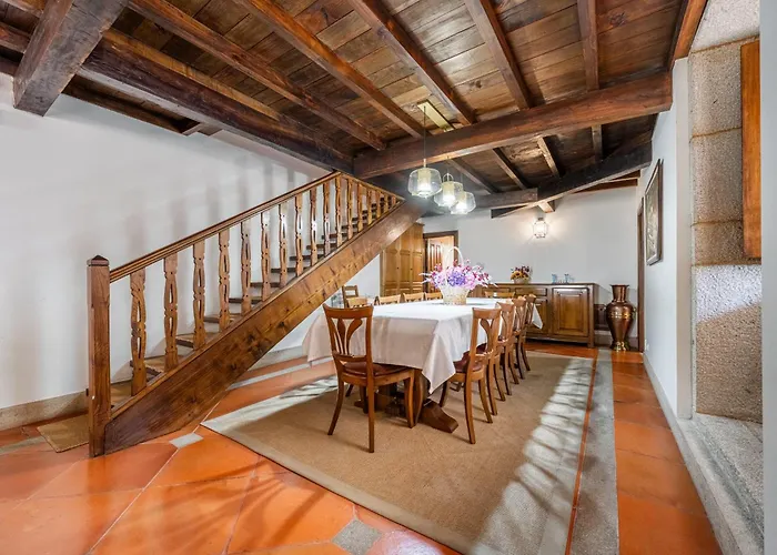 Vila 206 Paredes de Coura